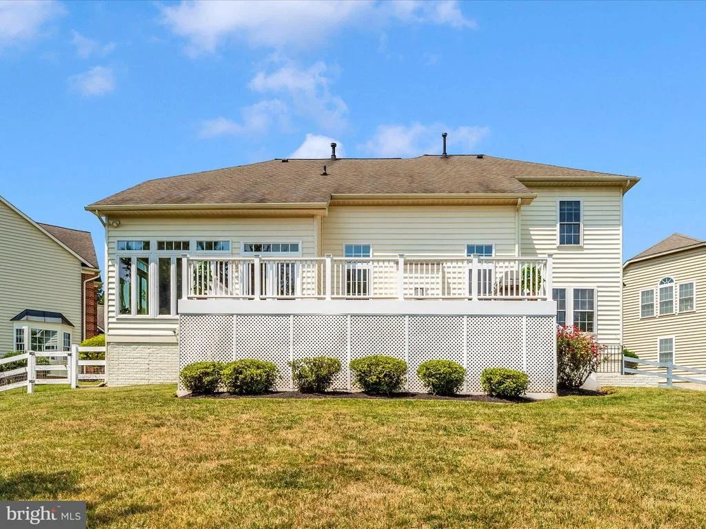 Photo of 6 FARMSTEAD PLACE