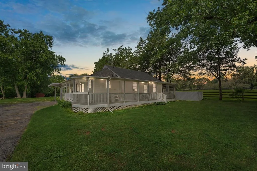 Photo of 15808 THOMPSON ROAD