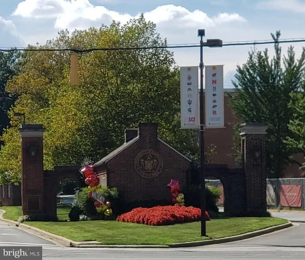 Photo of 9610 48TH PLACE