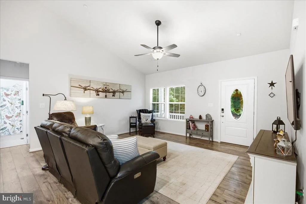 Photo of 1680 DARES BEACH ROAD