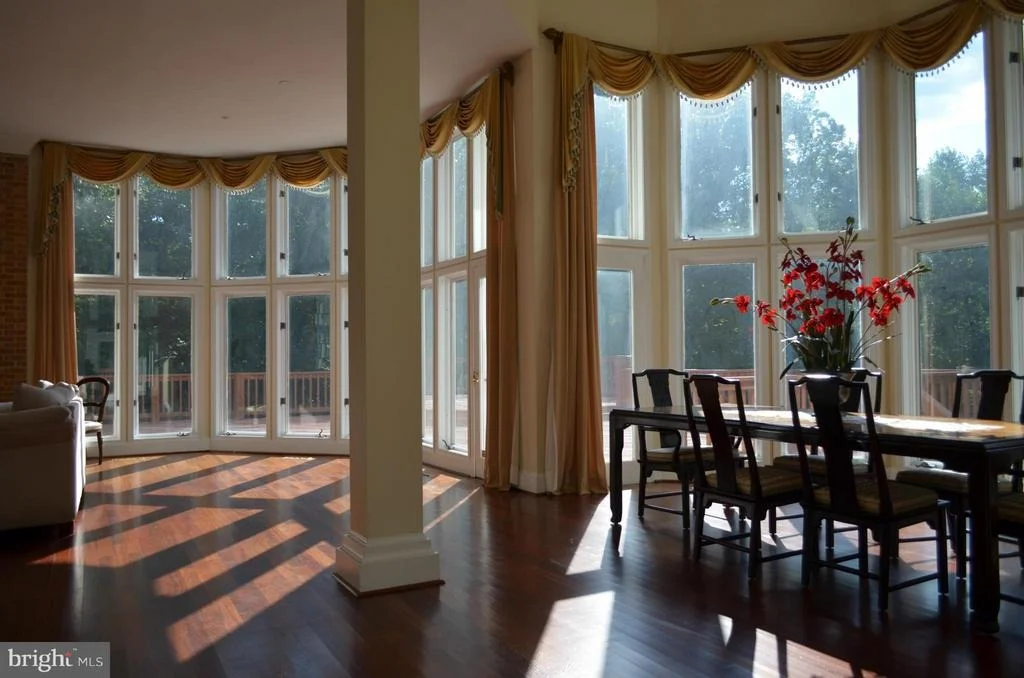 Photo of 812 GREAT CUMBERLAND ROAD