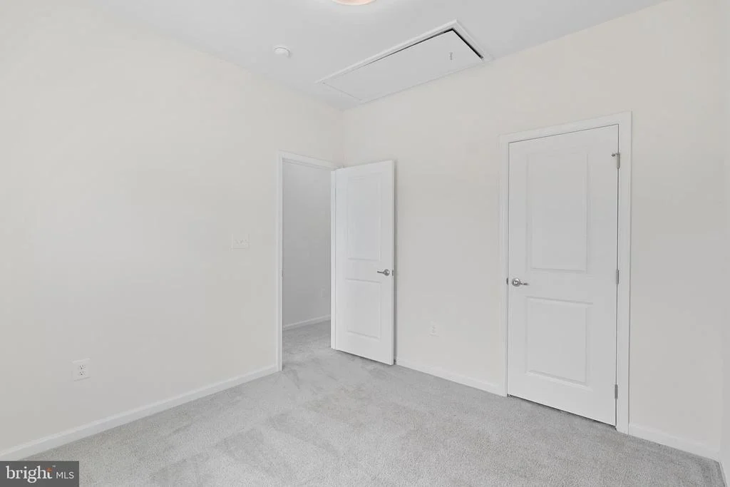 Photo of 9059 RANDOLPH CIRCLE