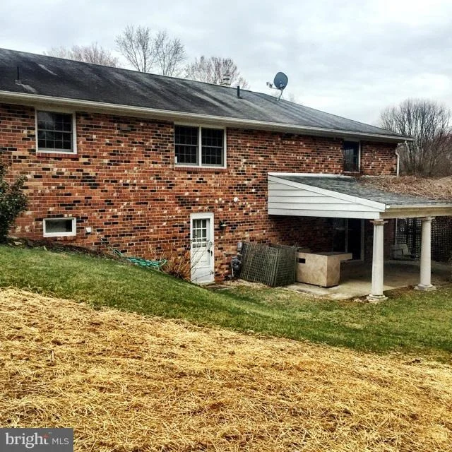 Photo of 4504 MOUNT OLNEY LANE