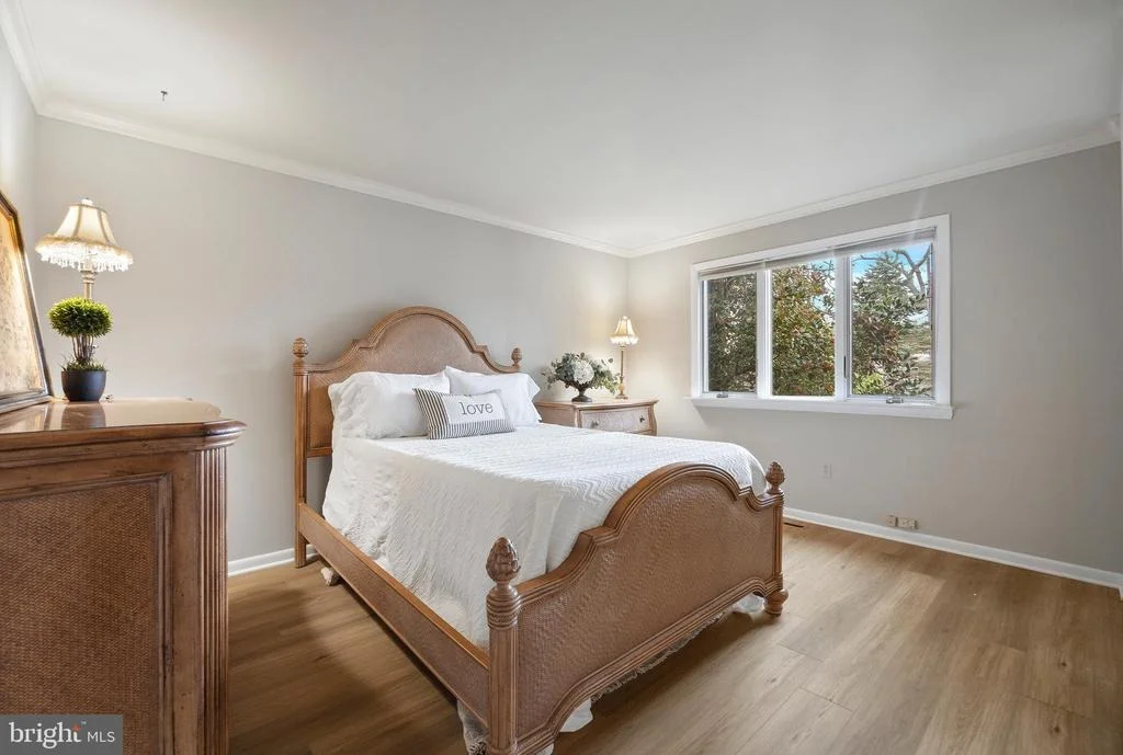 Photo of 1836 BURLEY LANE