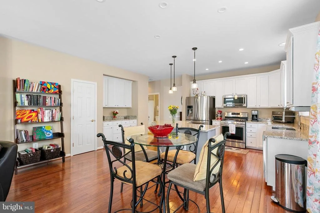Photo of 12819 ARNOT LANE
