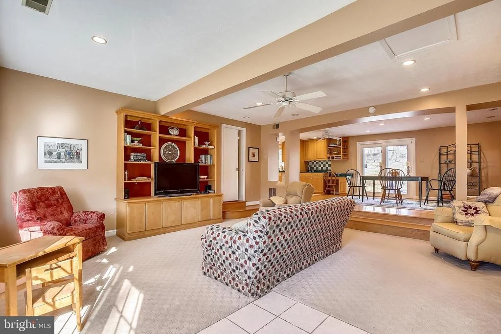 Photo of 19404 FRAMINGHAM DRIVE