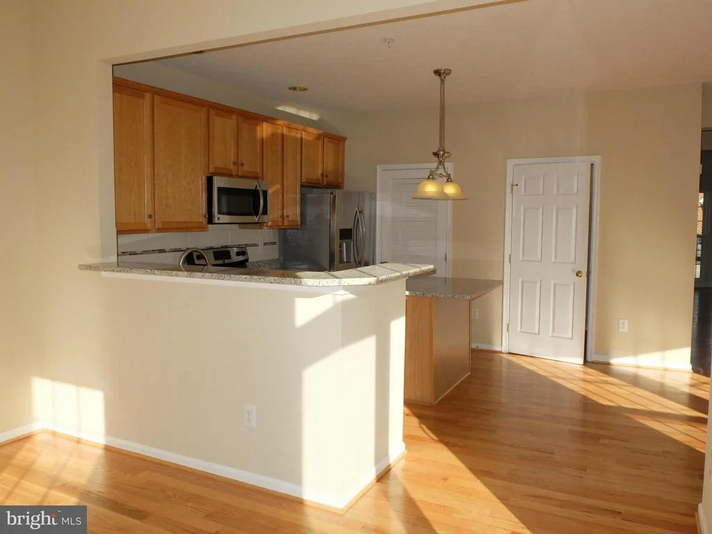 Photo of 2424 KNAPPS WAY