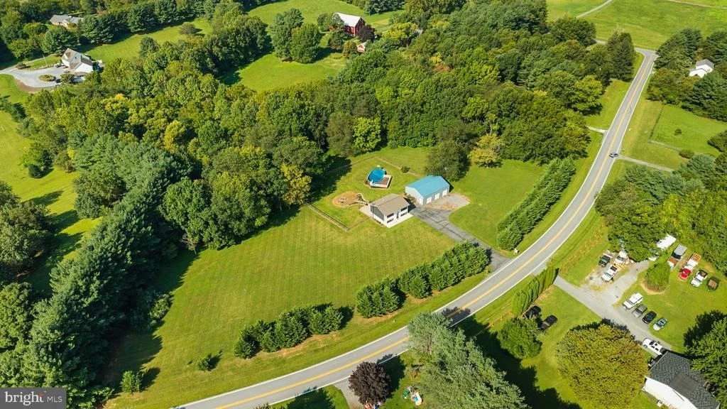 Photo of 839 CHANTER DRIVE