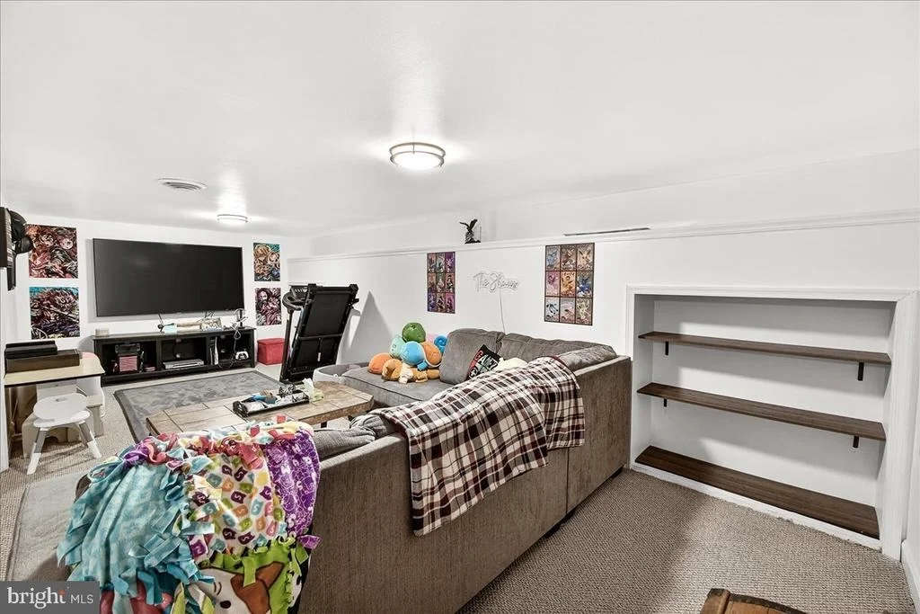 Photo of 106 HARVARD ROAD