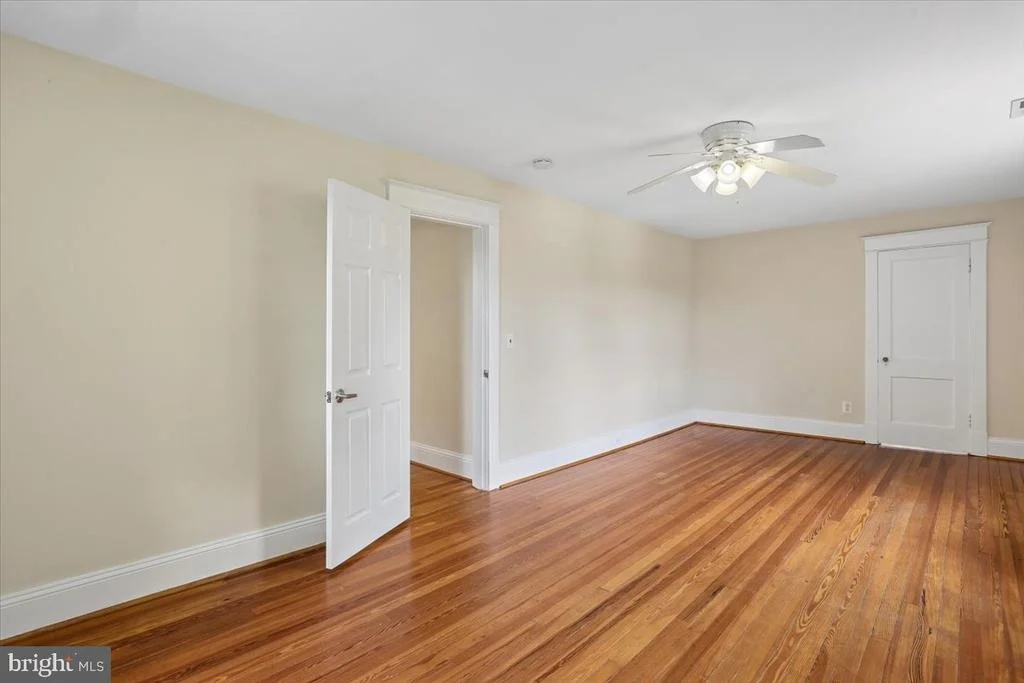 Photo of 9501 COLESVILLE ROAD