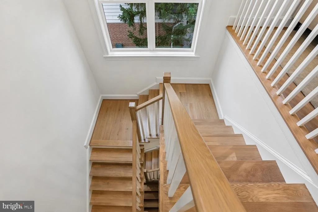 Photo of 6217 PLAINVIEW ROAD