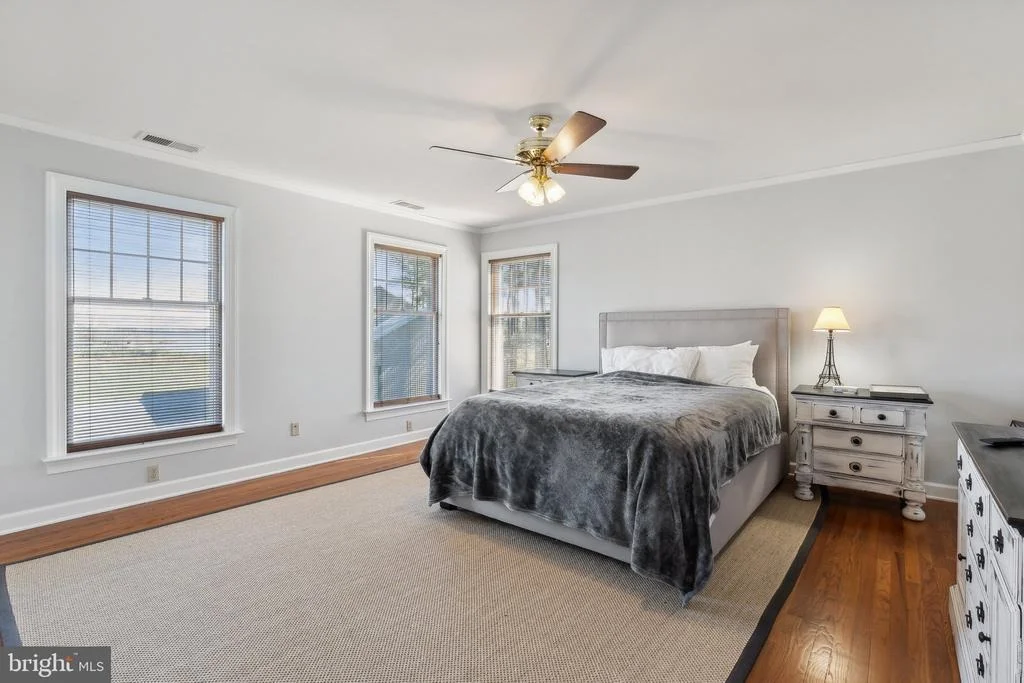 Photo of 5253 RAGGED POINT ROAD