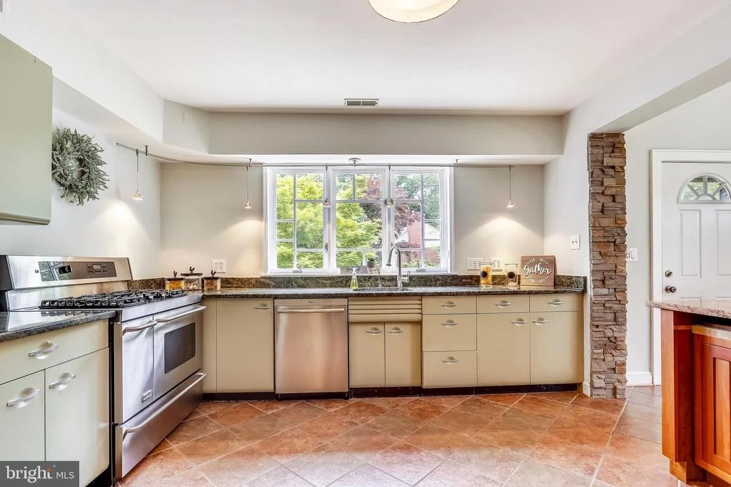 Photo of 9315 HARVEY ROAD