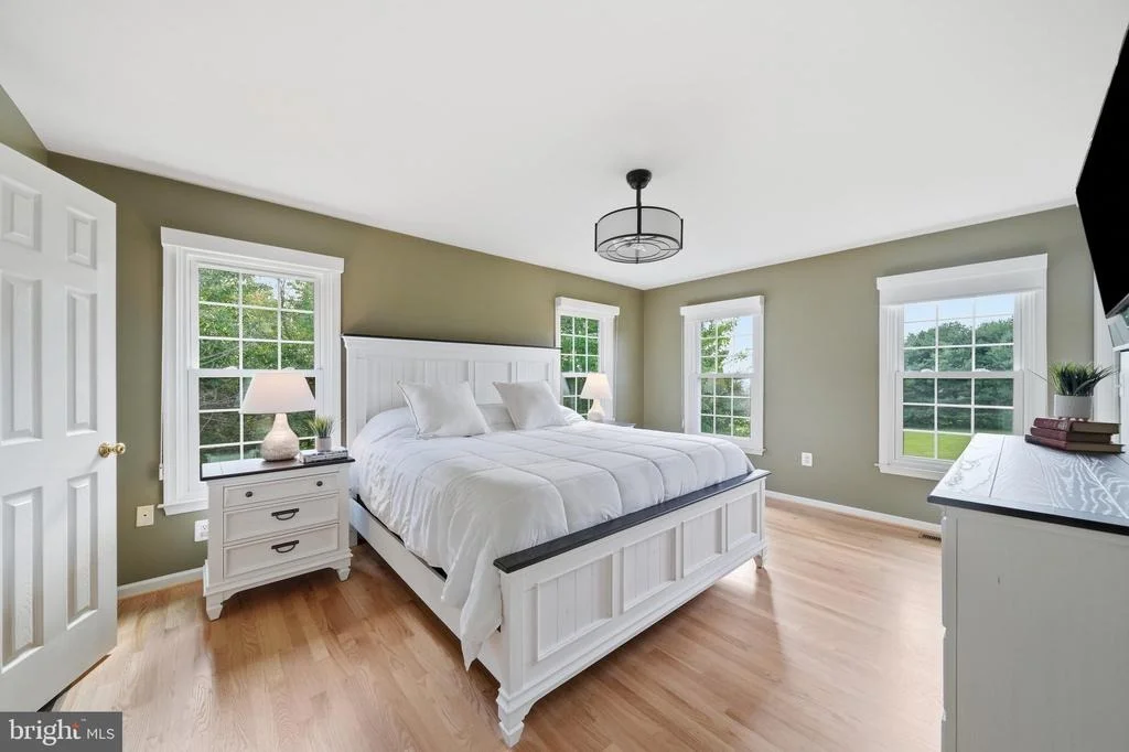 Photo of 4007 WINDWARD DRIVE