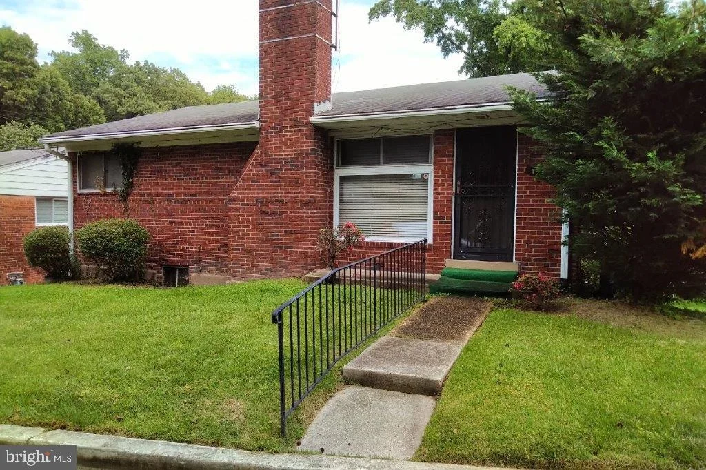 Photo of 1204 34TH PLACE SE