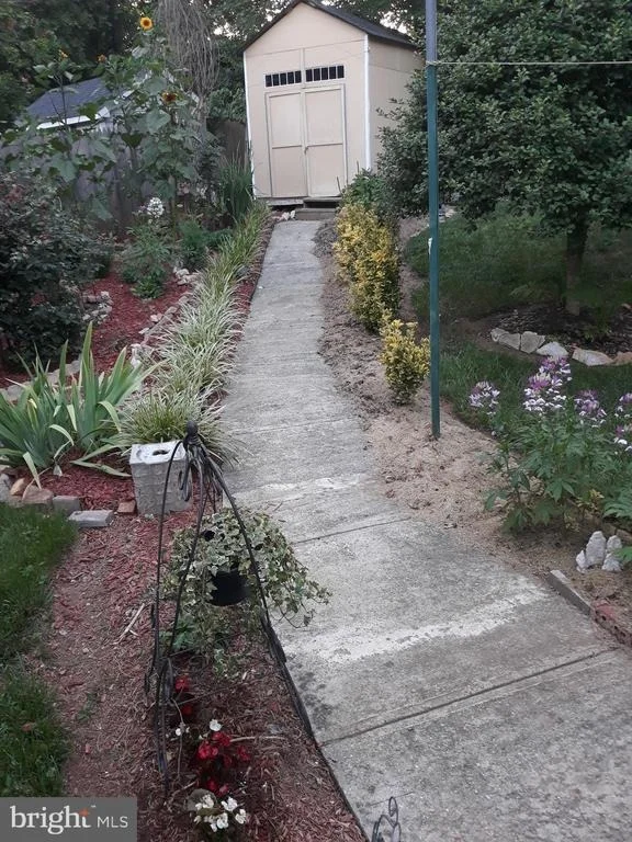 Photo of 1320 RAINBOW DRIVE