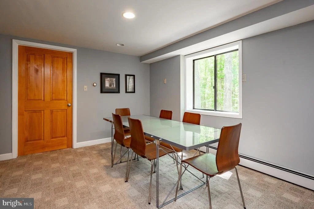 Photo of 106 LODGE CIRCLE