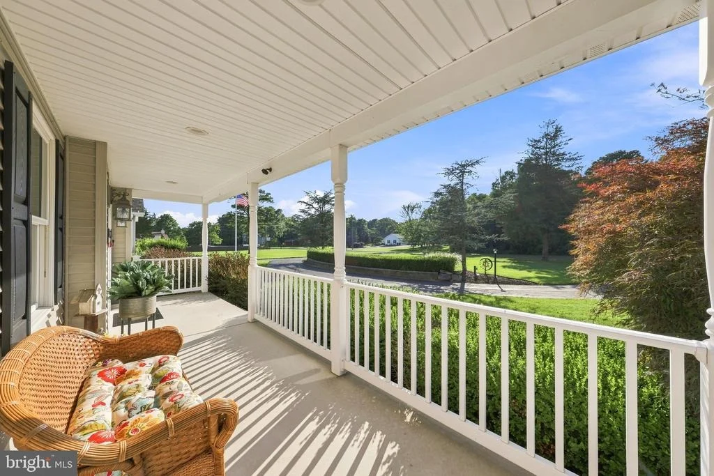 Photo of 646 ALBERTSON ROAD