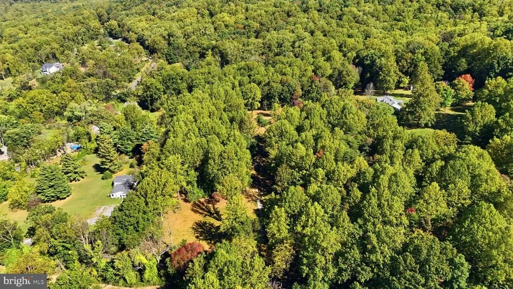 Photo of 8899 HAWBOTTOM ROAD