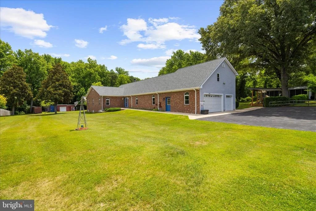 Photo of 8517 NEW CUT ROAD