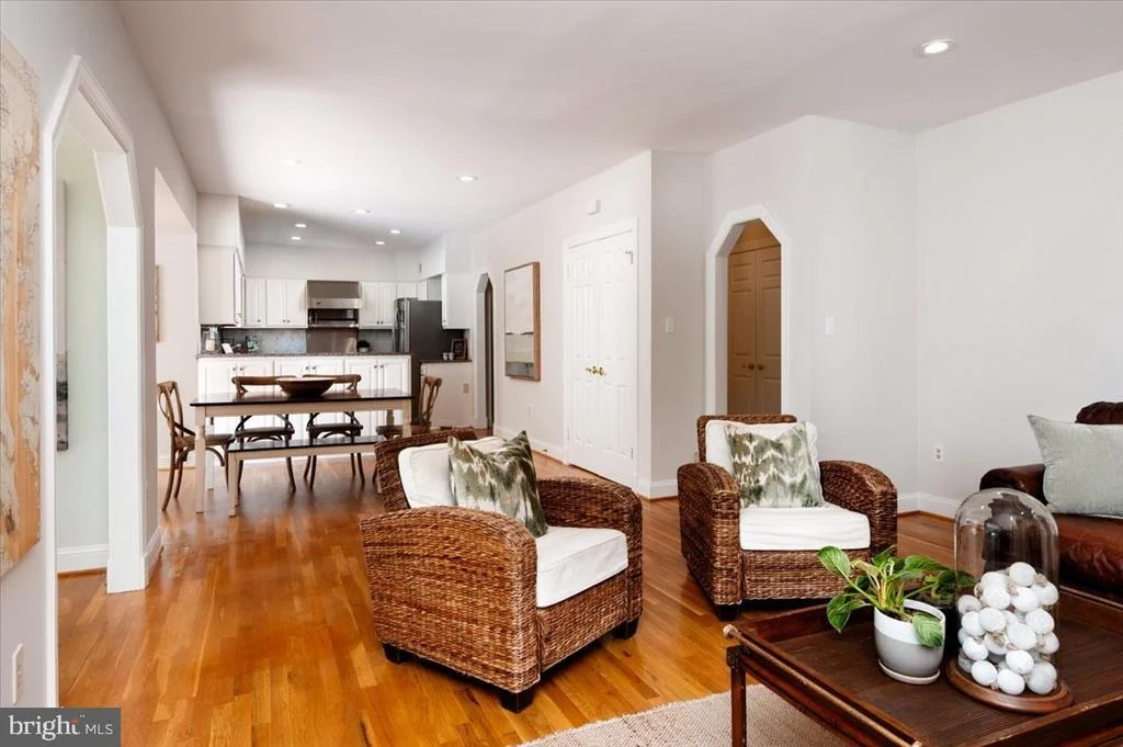Photo of 534 POST OAK ROAD