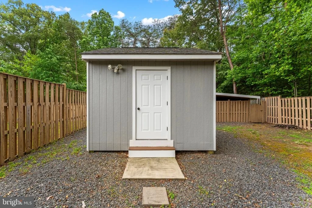Photo of 11597 YEATS DRIVE