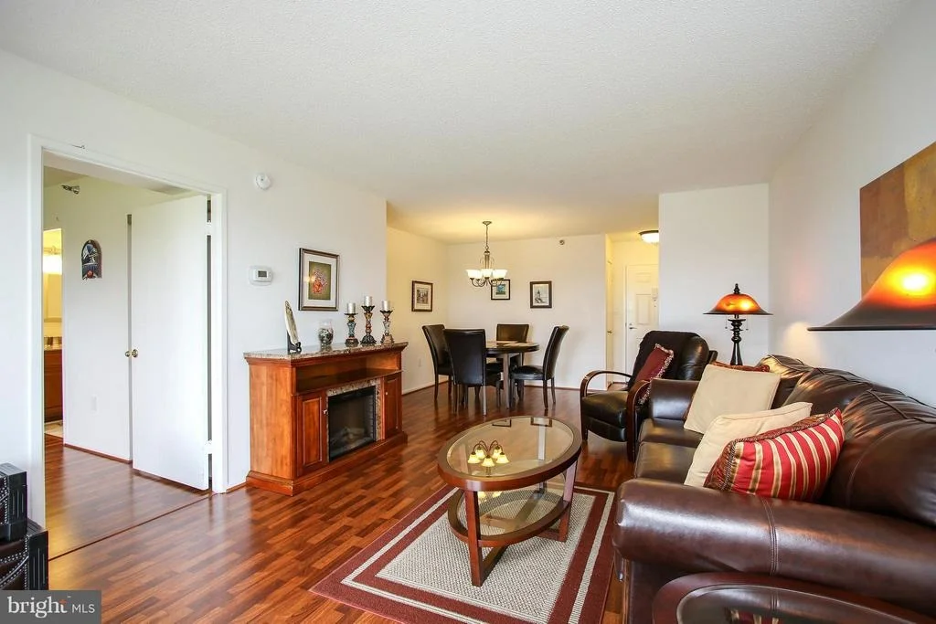 Photo of Unit 1906 at 15101 INTERLACHEN DRIVE