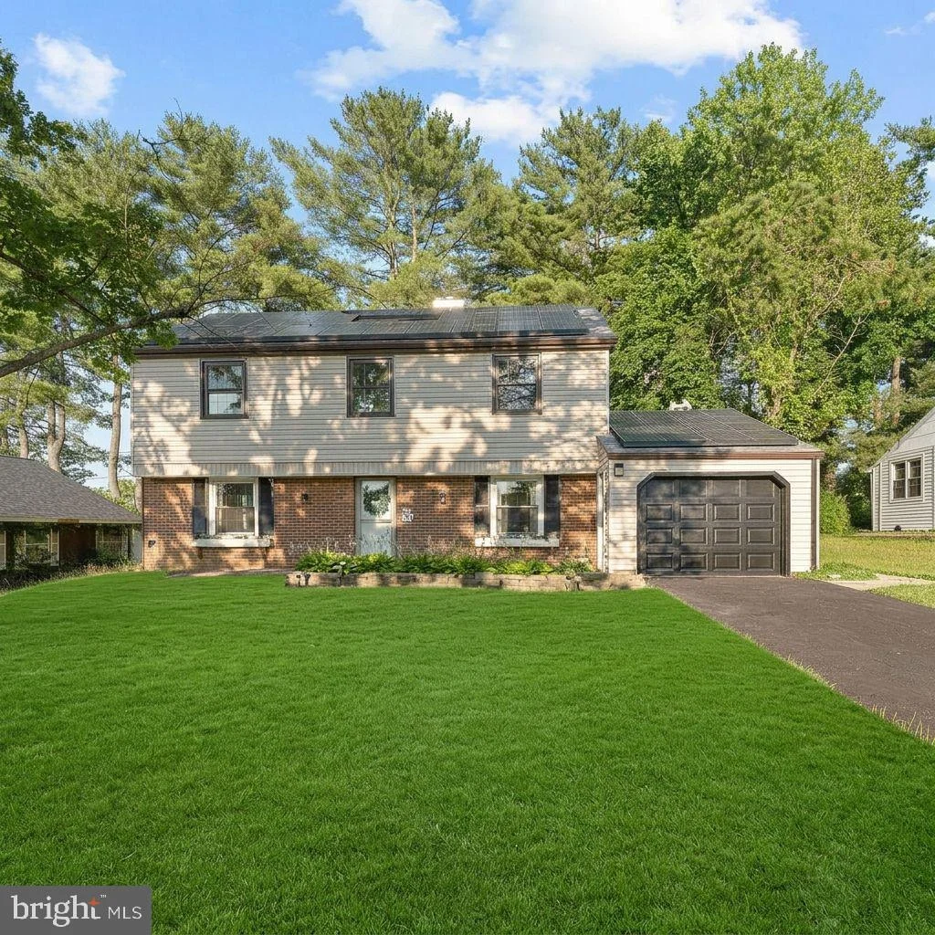 Photo of 60 PINAFORE LANE