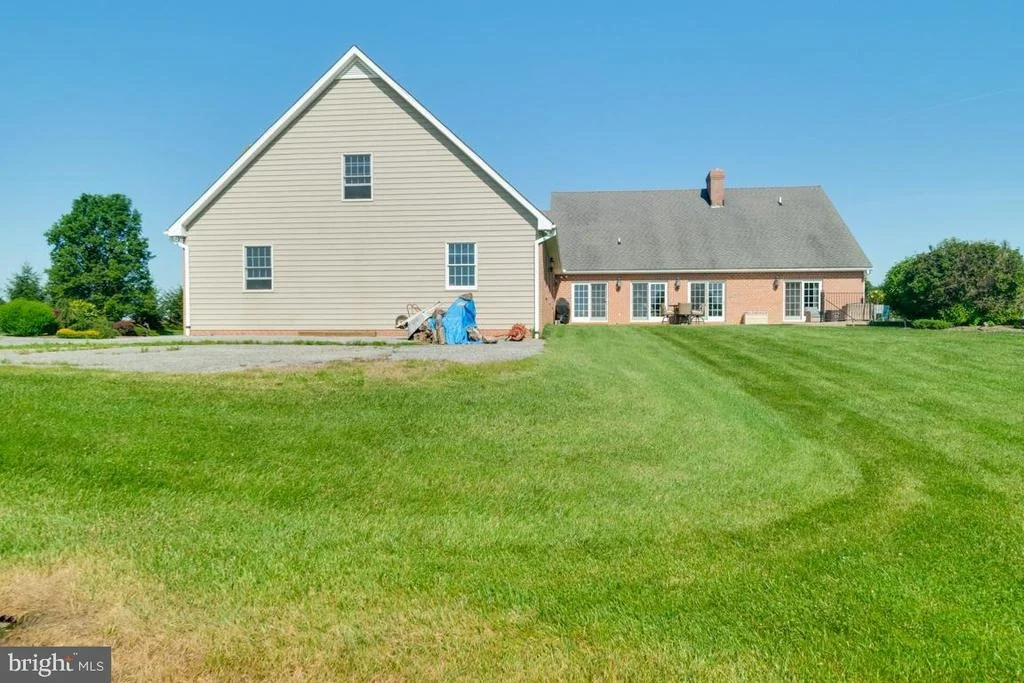 Photo of 613 HANOVER PIKE