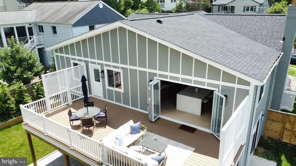 Photo of 2713 NAVARRE DRIVE