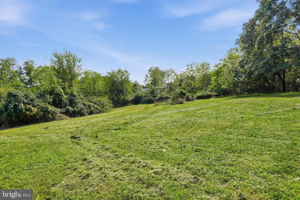 Photo of 13835 MCINTOSH CIRCLE