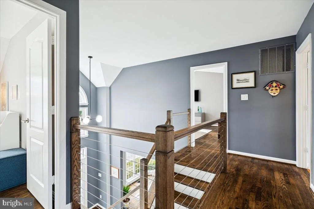 Photo of 2554 BEAR DEN ROAD