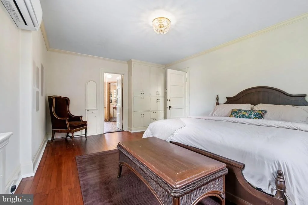 Photo of 2209 KEN OAK ROAD