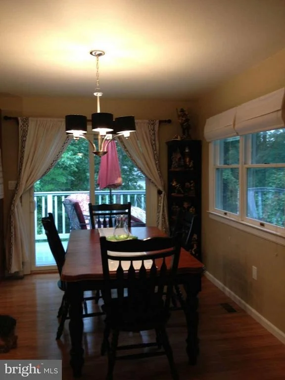 Photo of 11870 HIGHVIEW CIRCLE