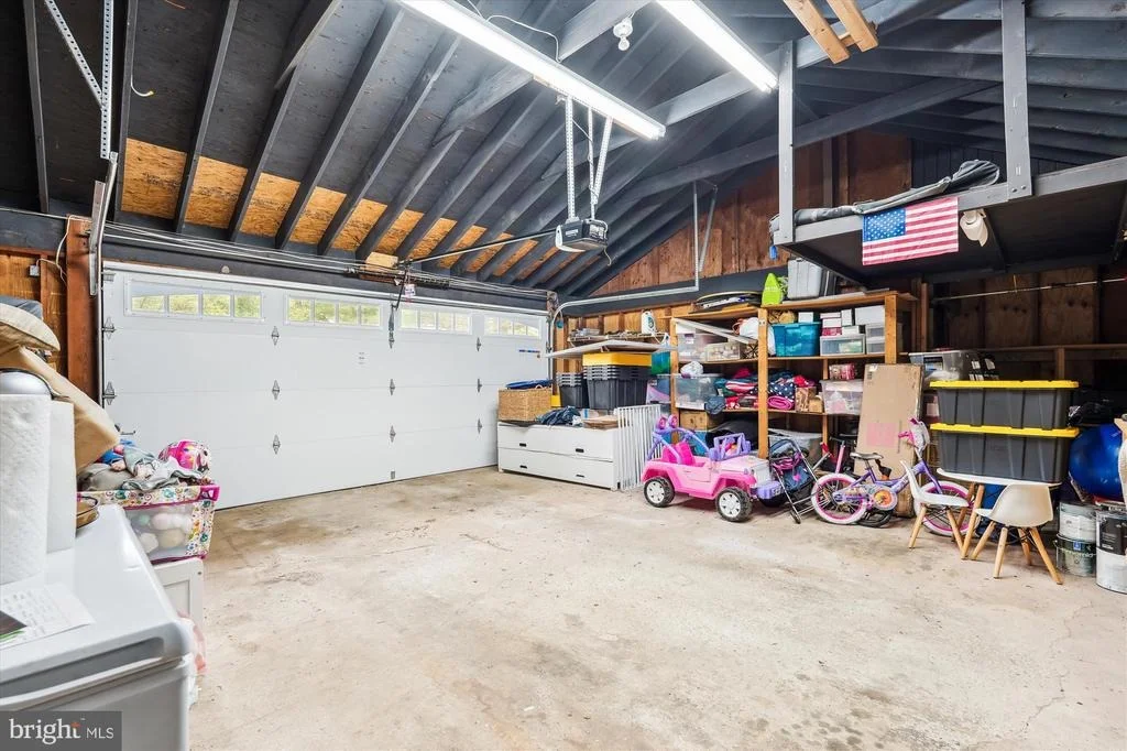 Photo of 15109 WATERGATE ROAD