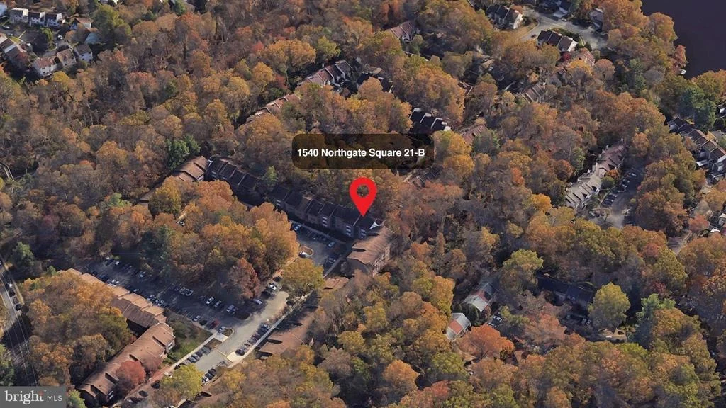 Photo of Unit 21B at 1540 NORTHGATE SQUARE