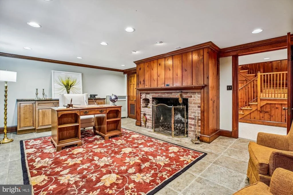 Photo of 4116 BEVERLY ROAD