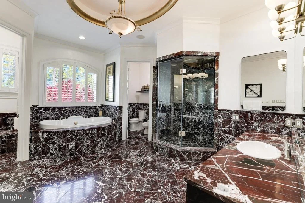 Photo of 658 LIVE OAK DRIVE