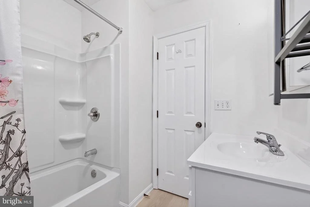 Photo of 10985 BLAKE LANE