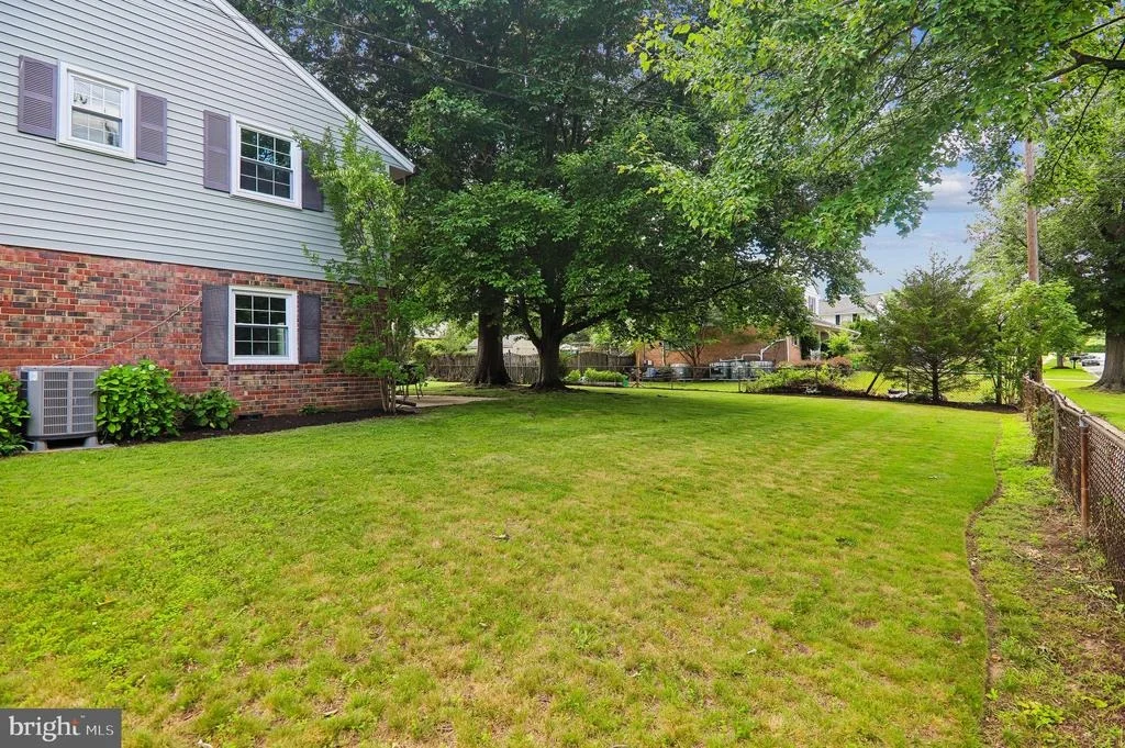 Photo of 12616 MCADOO COURT