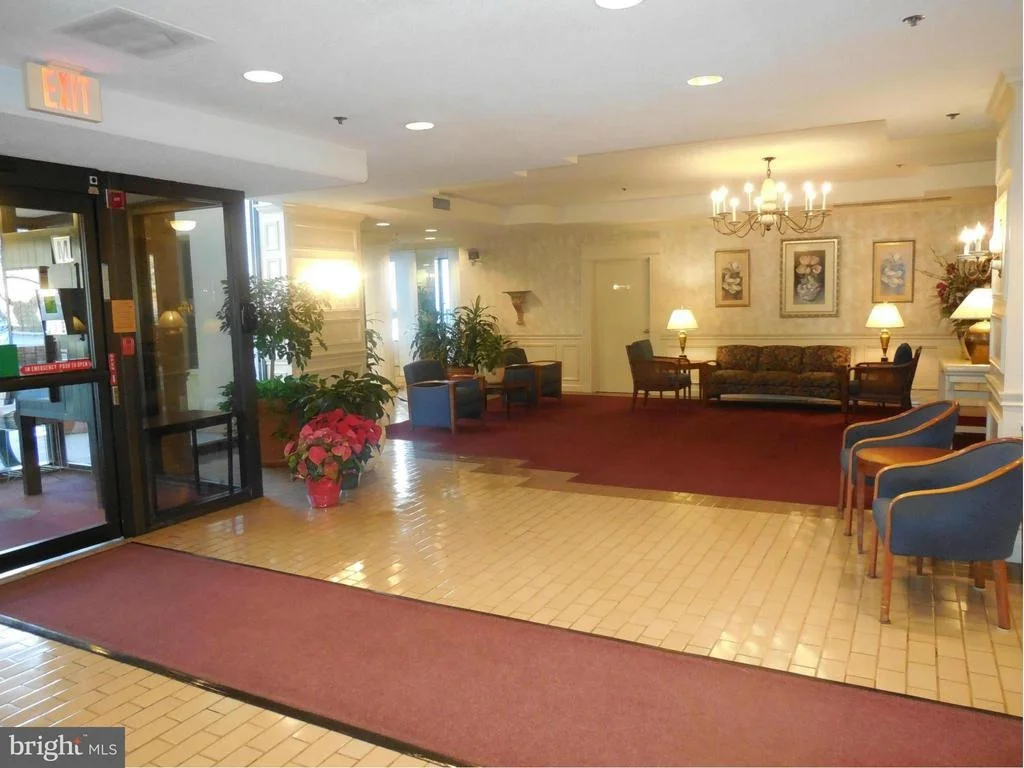 Photo of Unit 1219 at 15101 INTERLACHEN DRIVE