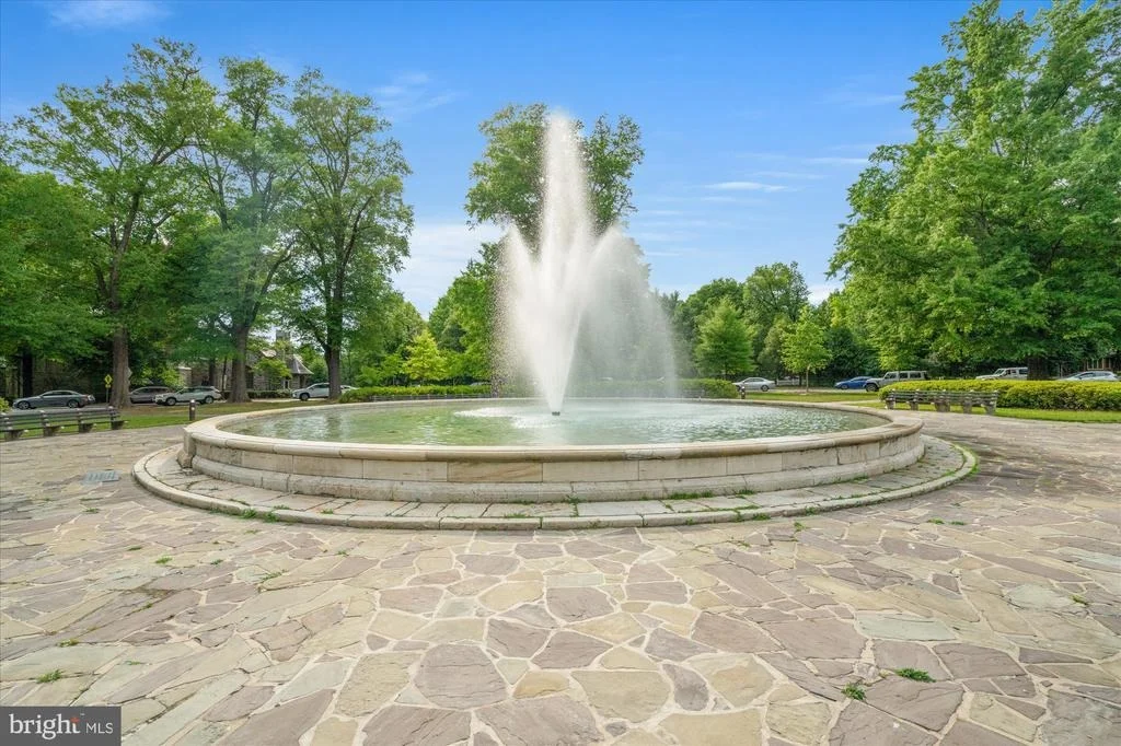 Photo of 5 CHEVY CHASE CIRCLE