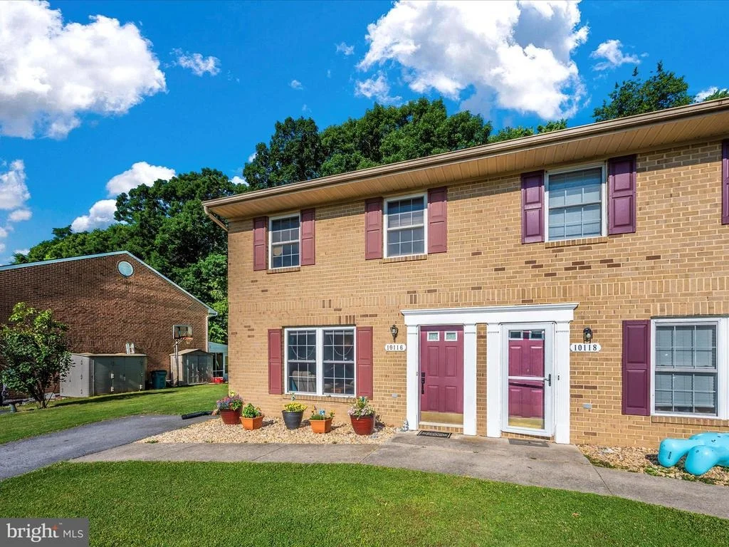 Photo of 10116 SAINT GEORGE CIRCLE