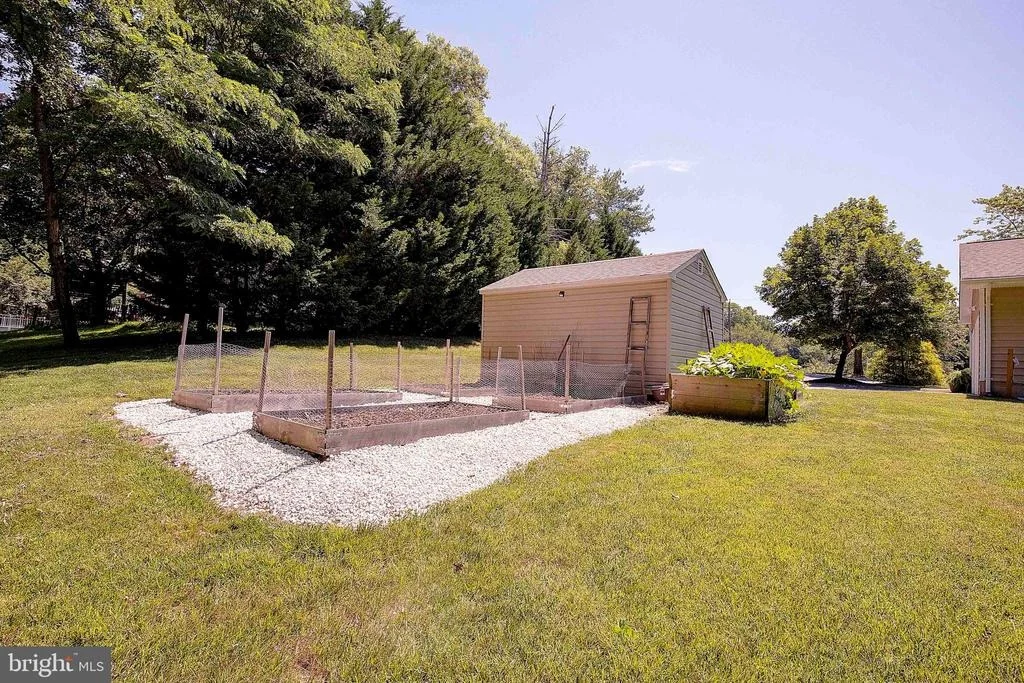 Photo of 7006 PROUT ROAD