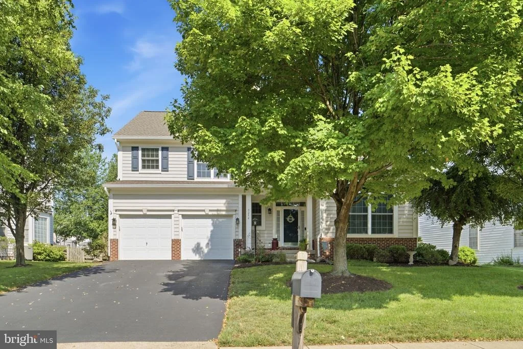 Photo of 9242 RAINBOW FALLS DRIVE
