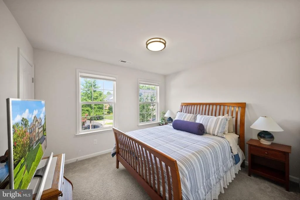 Photo of 9405 LOMAX FOREST DRIVE