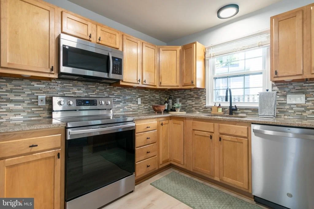 Photo of 2109 SHORE DRIVE
