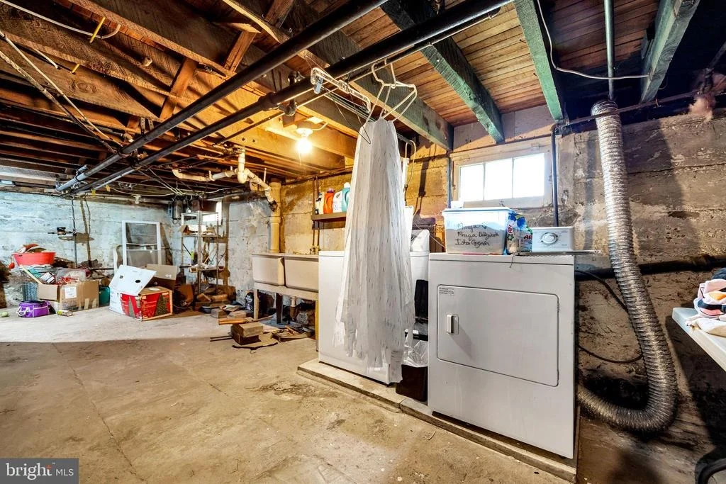 Photo of 27 ELM AVENUE
