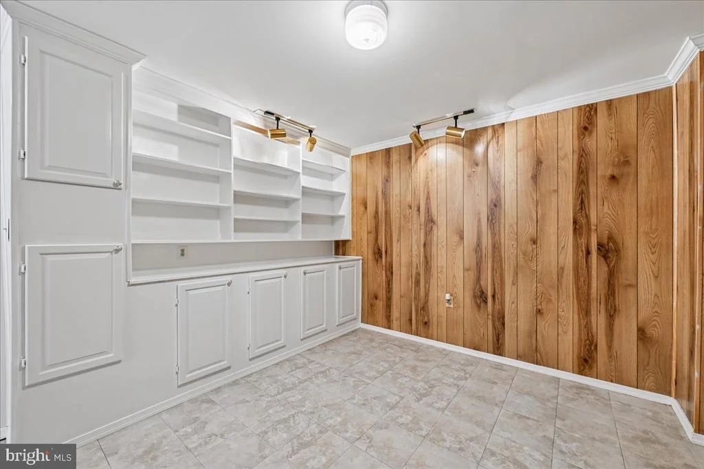Photo of 7592 RUXTON DRIVE