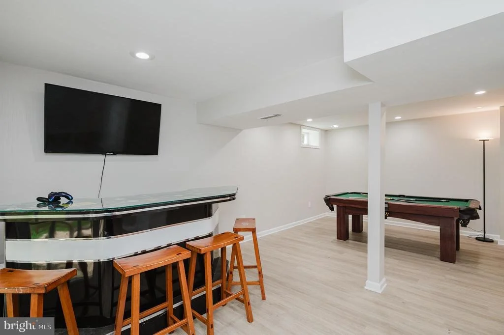 Photo of 414 ABBEY CIRCLE